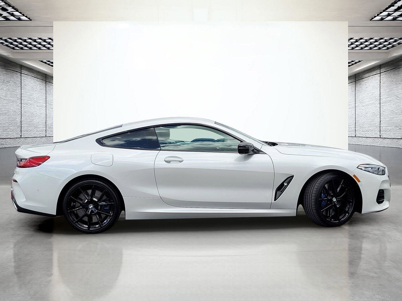 Certified 2025 BMW M850i xDrive Coupe w/ Driving Assistance Package image 6