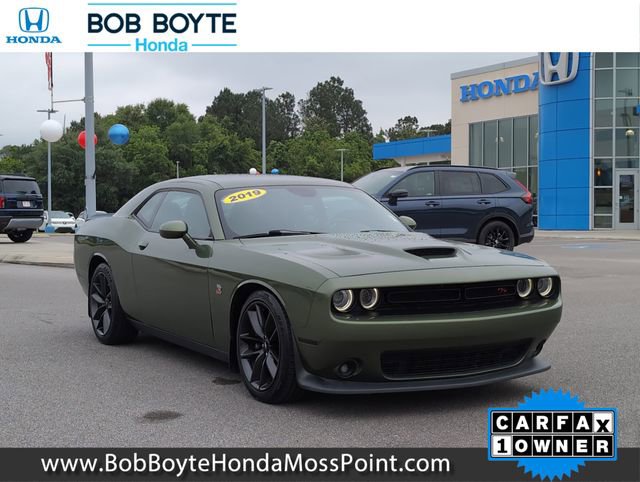 Used 2019 Dodge Challenger R/T Scat Pack RWD image 1