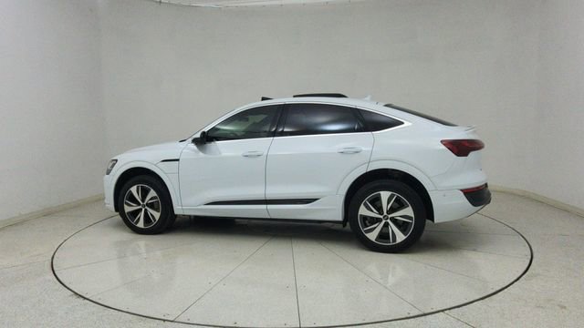 Used 2024 Audi Q8 e-tron Premium Plus w/ Premium Plus Package image 67