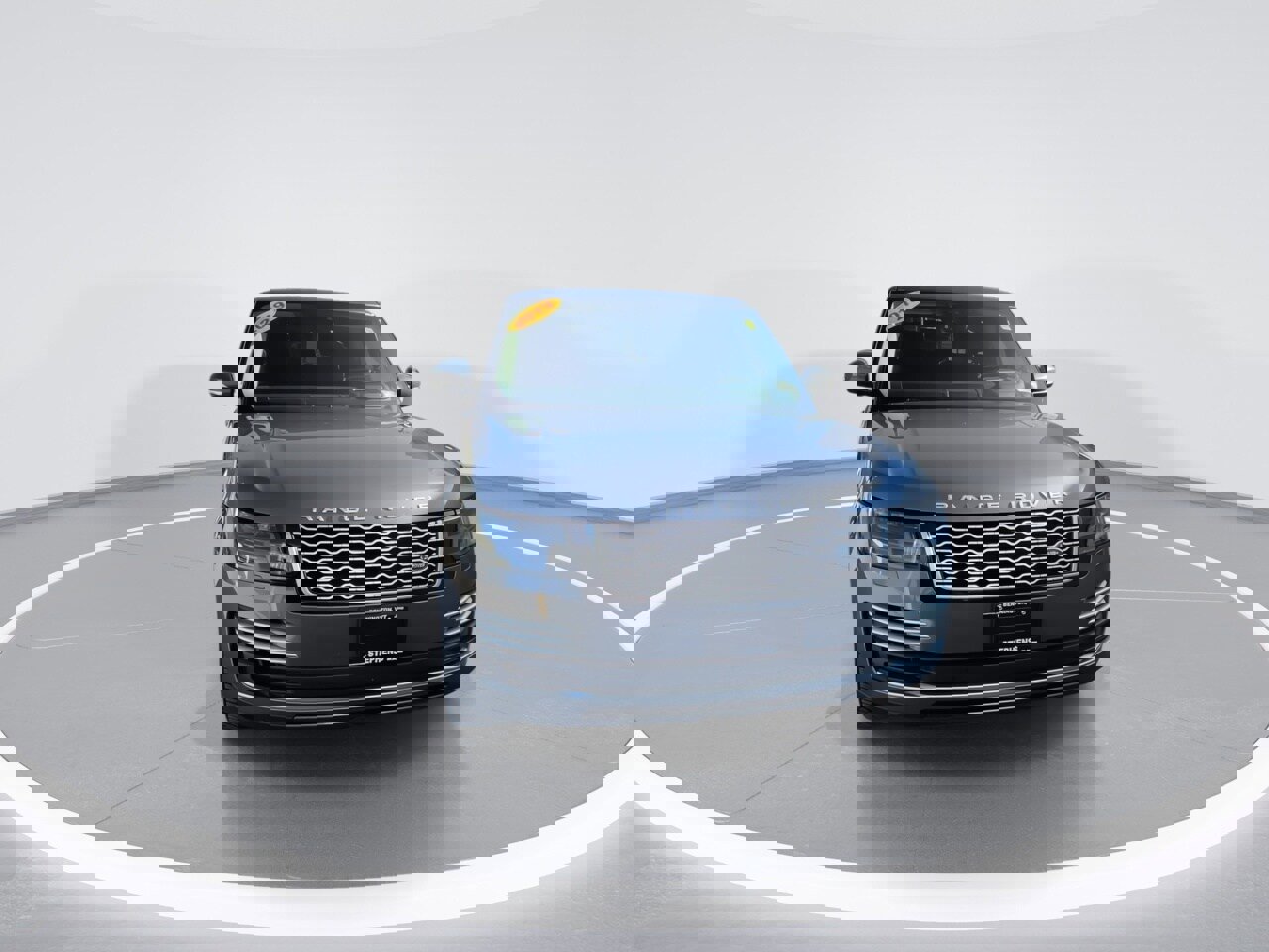 Used 2019 Land Rover Range Rover Long Wheelbase Autobiography image 4