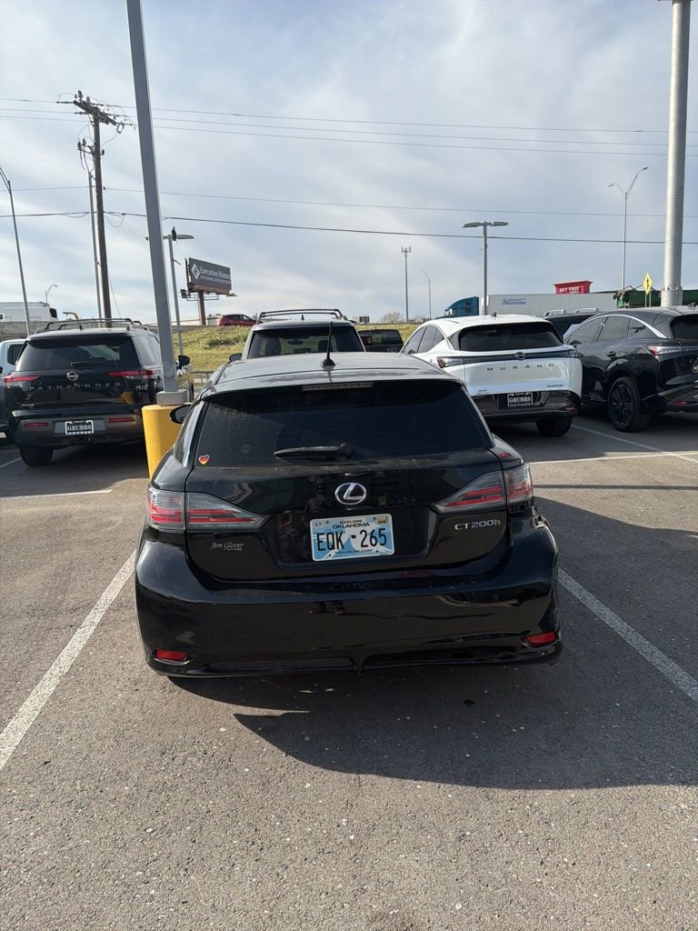 Used 2013 Lexus CT 200h w/ Seat Comfort Pkg image 6