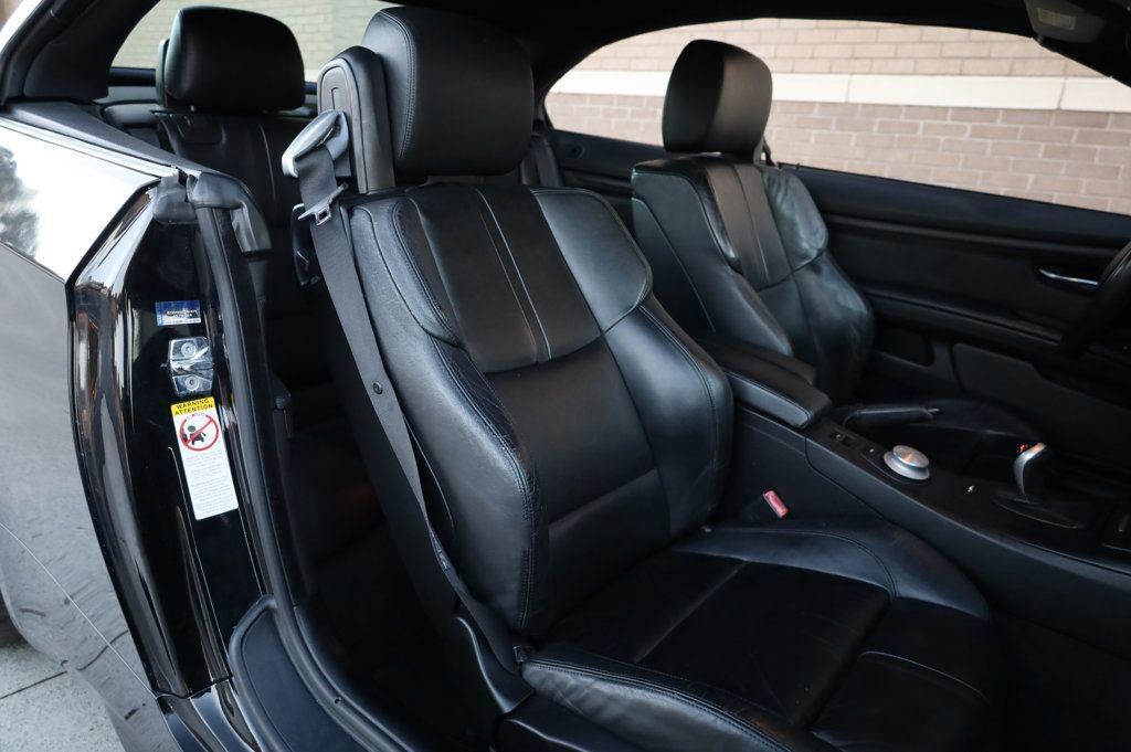 Used 2008 BMW M3 Convertible w/ Technology Pkg image 21