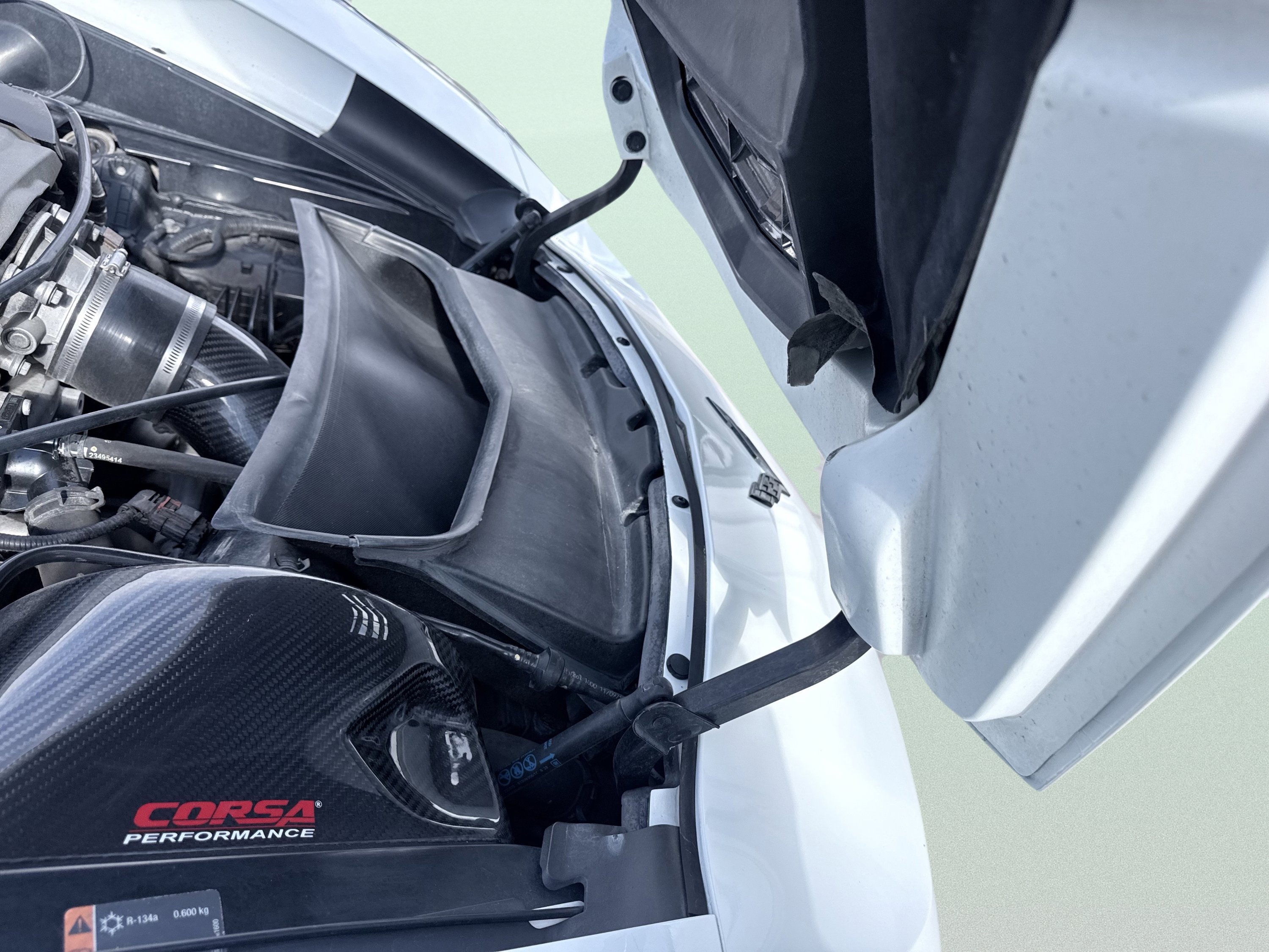 Used 2017 Chevrolet Corvette Z51 1LT w/ Carbon Flash Badge Package image 20