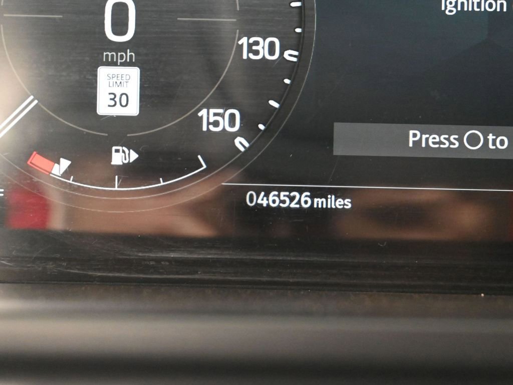 Used 2023 Land Rover Defender 130 X-Dynamic SE image 19