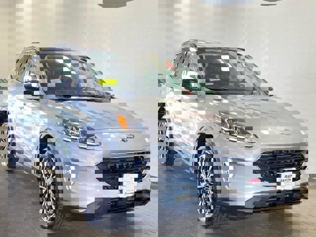 Used 2022 Ford Escape SEL w/ SEL Stealth AWD Package image 2