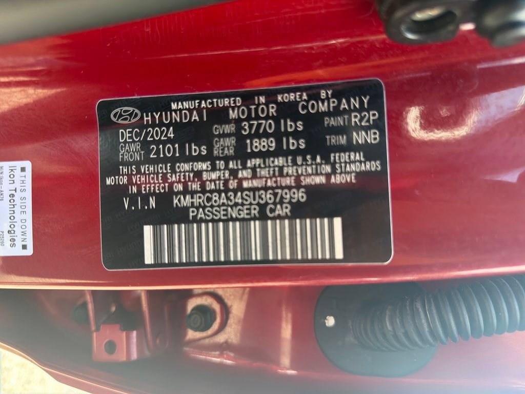 Used 2025 Hyundai Venue Limited FWD image 33