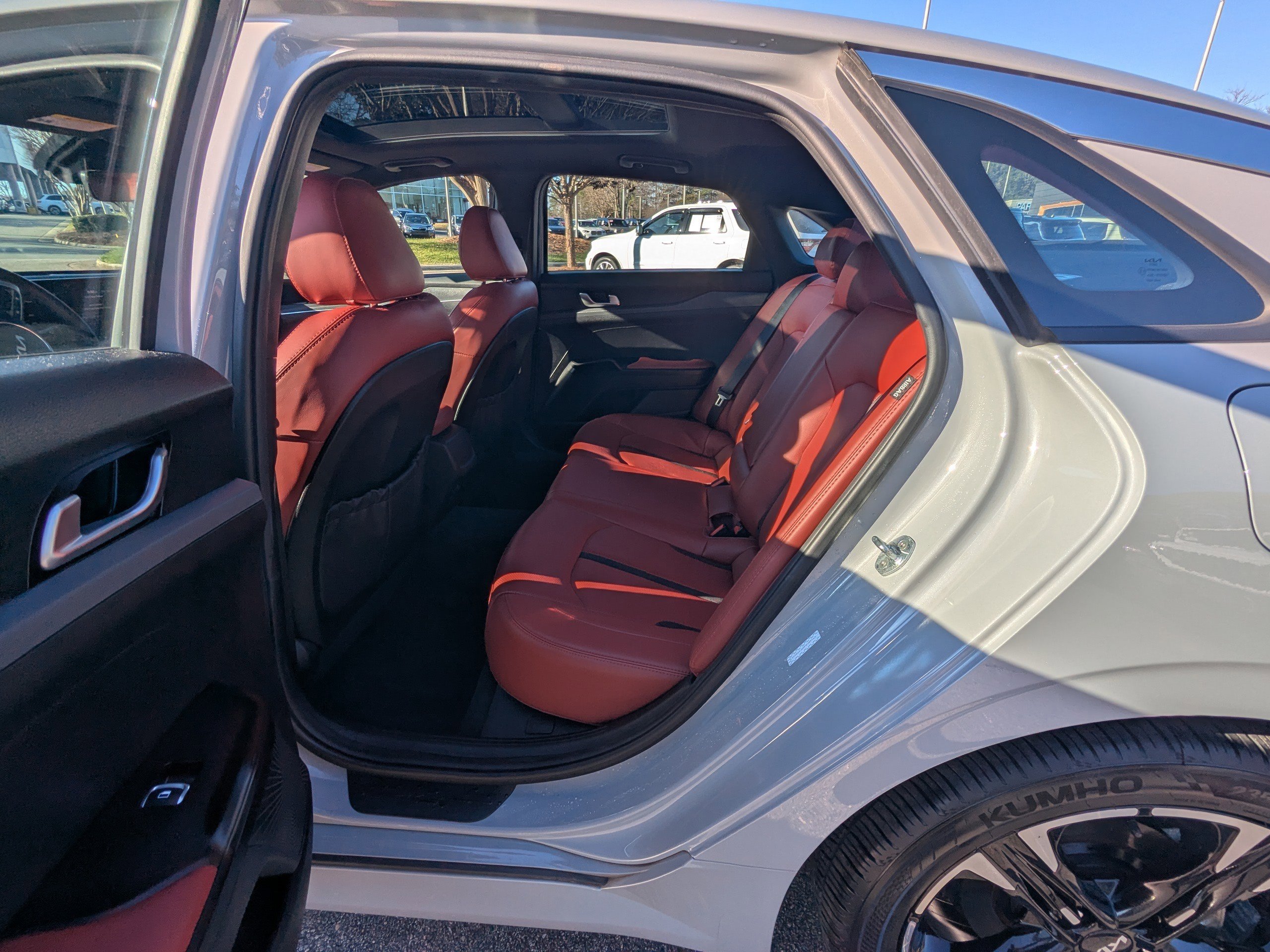 Used 2023 Kia K5 GT-Line image 11