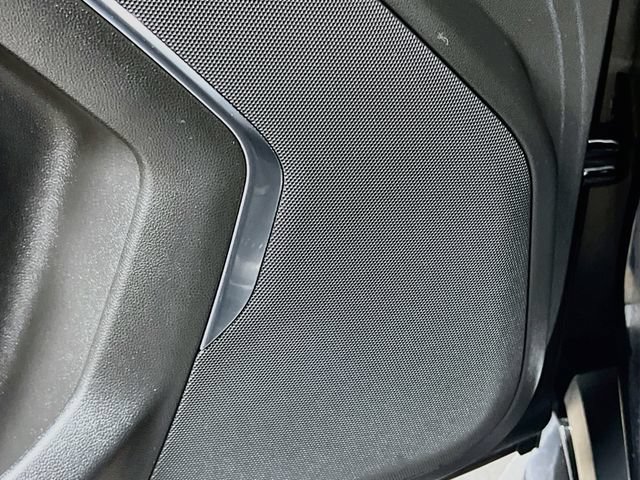 Used 2021 GMC Yukon SLE RWD image 18