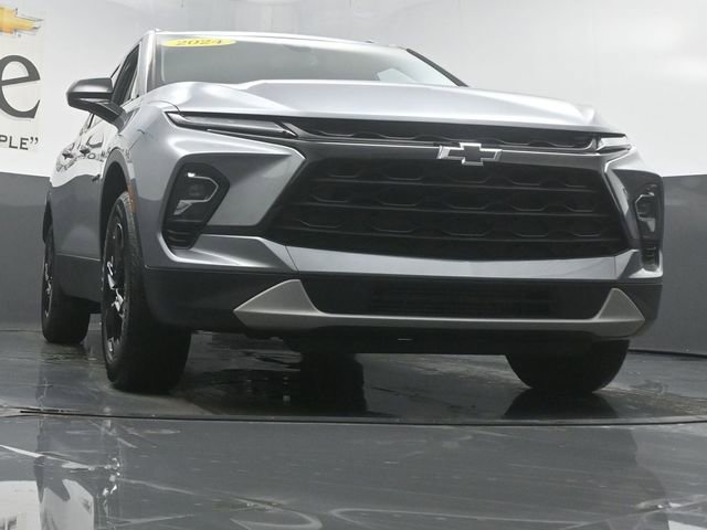 Used 2024 Chevrolet Blazer LT w/ Convenience Package image 3