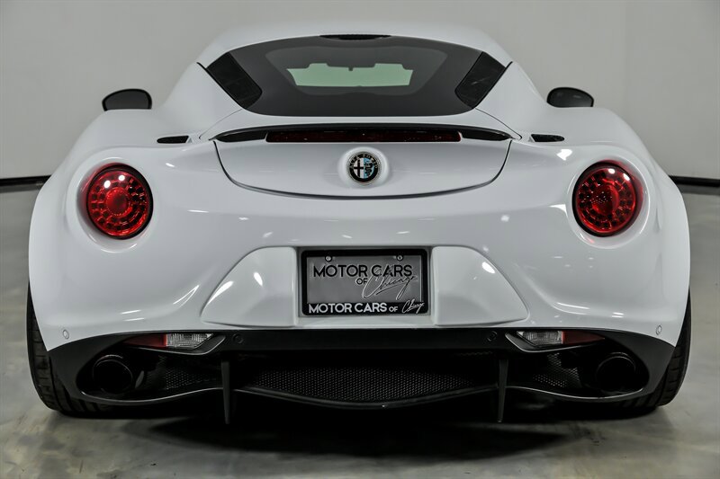 Used 2015 Alfa Romeo 4C Coupe w/ Leather Interior Group RWD image 10