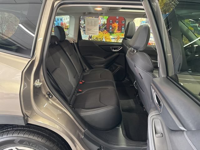 Used 2021 Subaru Forester Premium AWD/4WD image 48