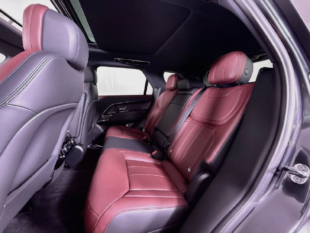 New 2026 Land Rover Range Rover Sport Dynamic SE AWD/4WD image 24