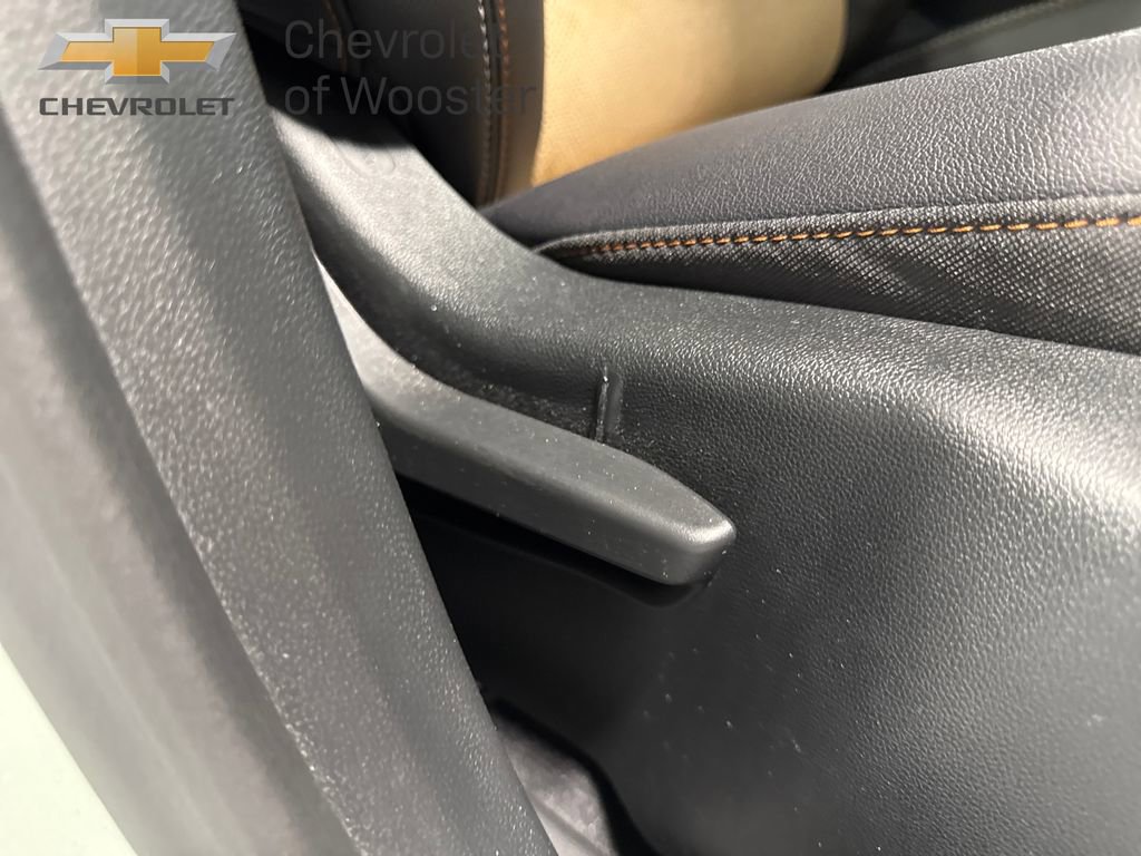 Used 2025 Chevrolet Equinox ACTIV image 31