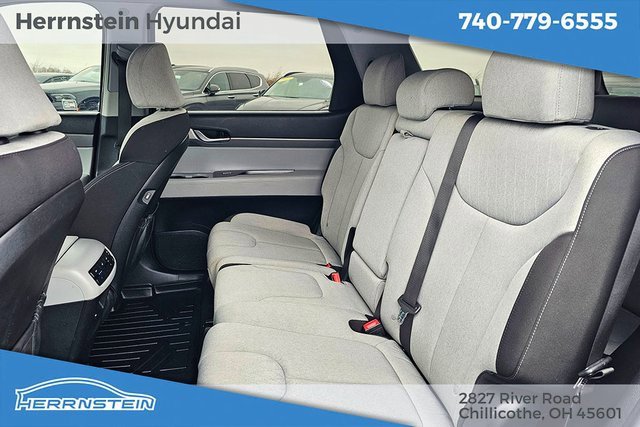 Used 2021 Hyundai Palisade SE image 23