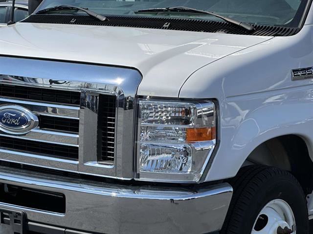 Used 2023 Ford E-350 and Econoline 350 Super Duty w/ Power Windows & Locks Group RWD image 7