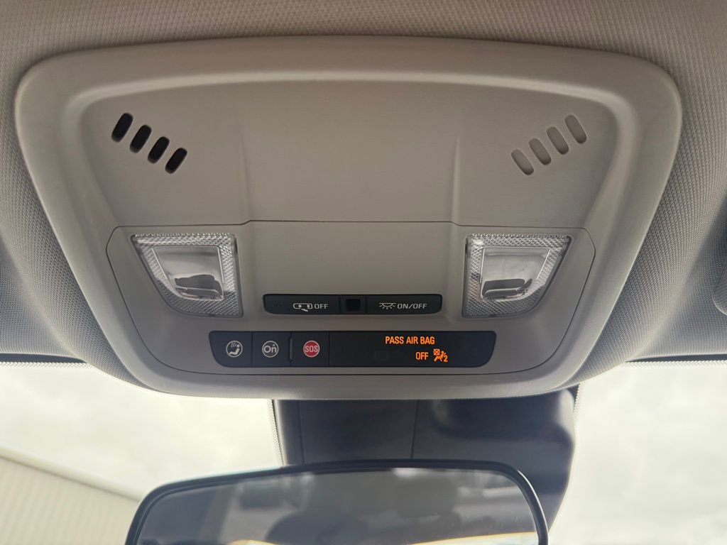 Used 2023 Chevrolet Malibu LT image 32