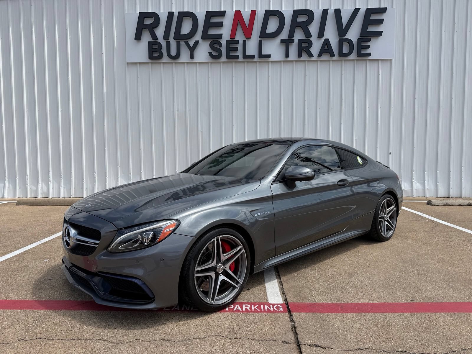 Used 2017 Mercedes-Benz C 63 AMG S image 1