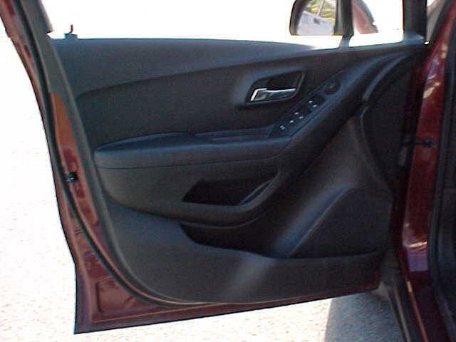 Used 2016 Chevrolet Trax LS w/ LPO, Protection Package image 22