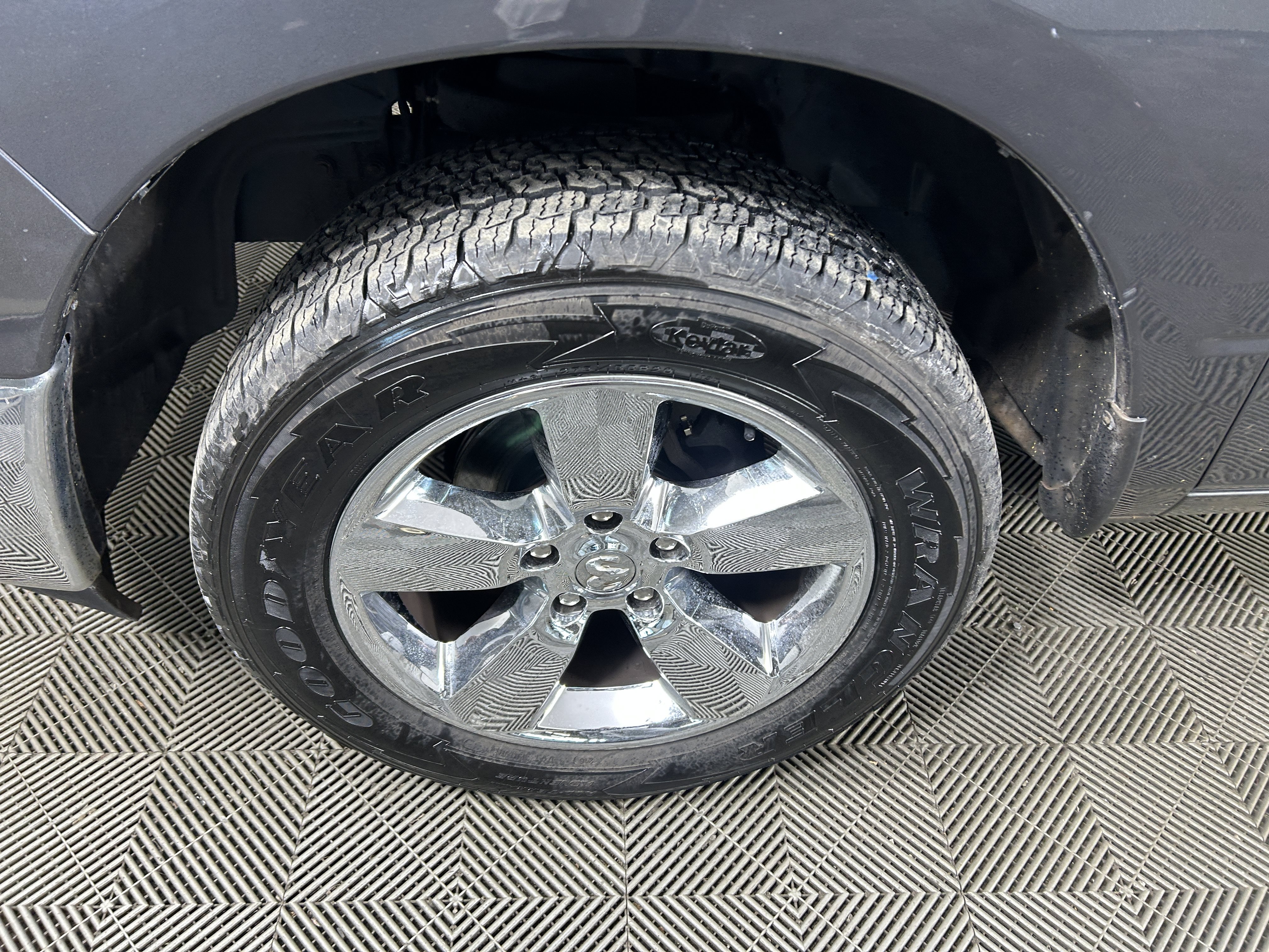 Used 2017 RAM 1500 Big Horn AWD/4WD image 10
