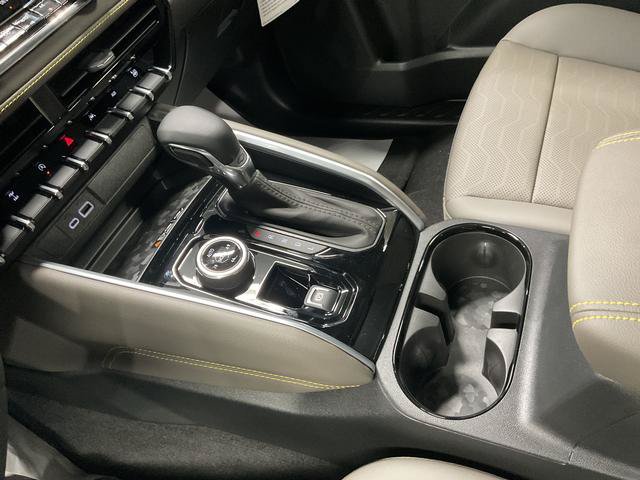 New 2026 Chevrolet Colorado ZR2 AWD/4WD image 24