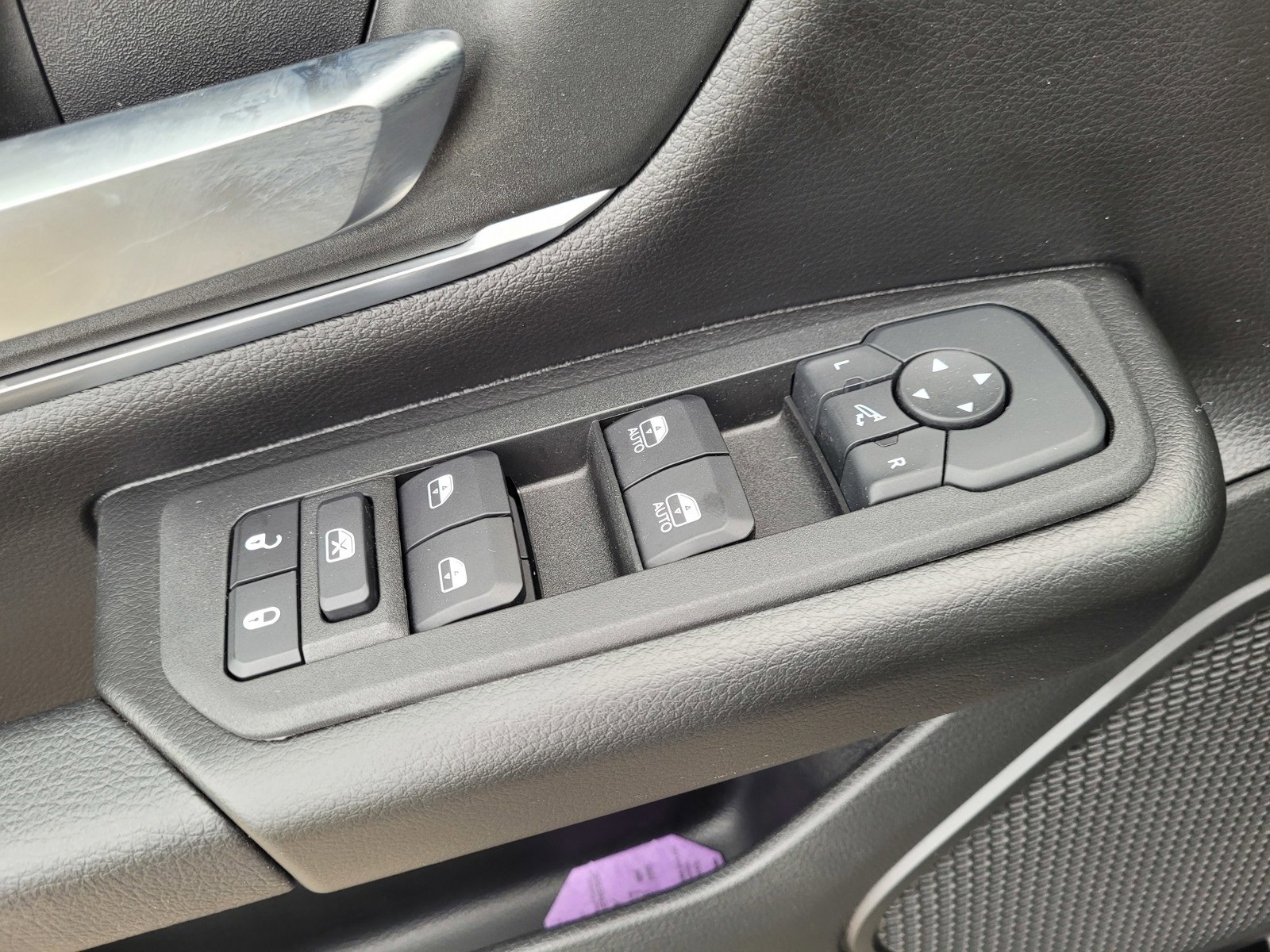 Used 2025 RAM 1500 Big Horn image 16