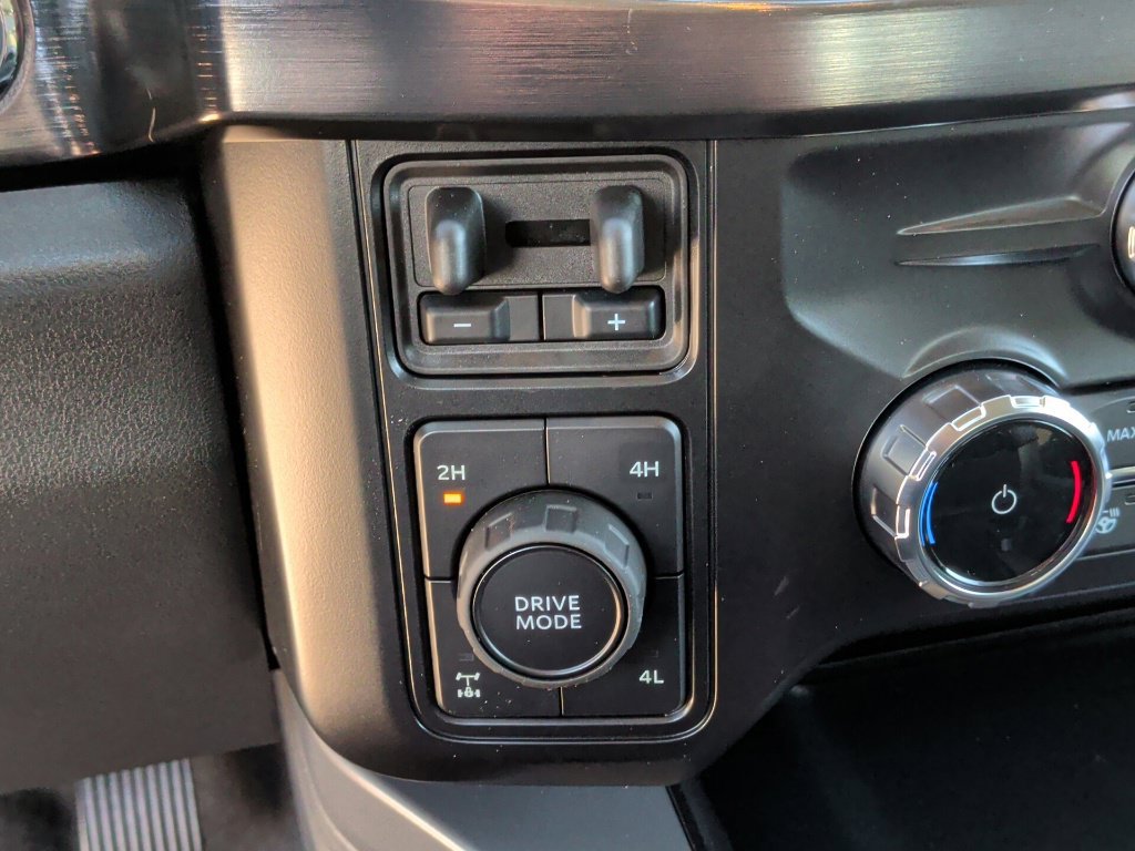 New 2027 Ford F250 Lariat w/ Black Appearance Package AWD/4WD image 29