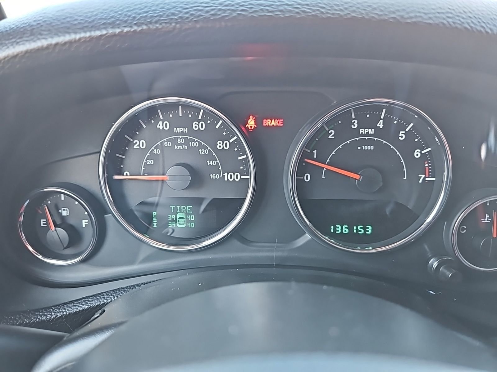 Used 2014 Jeep Wrangler Unlimited Rubicon w/ Connectivity Group AWD/4WD image 30