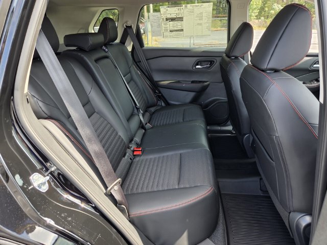 New 2026 Nissan Rogue SV AWD/4WD image 12