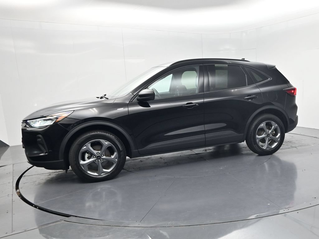 Used 2025 Ford Escape ST-Line AWD/4WD image 4