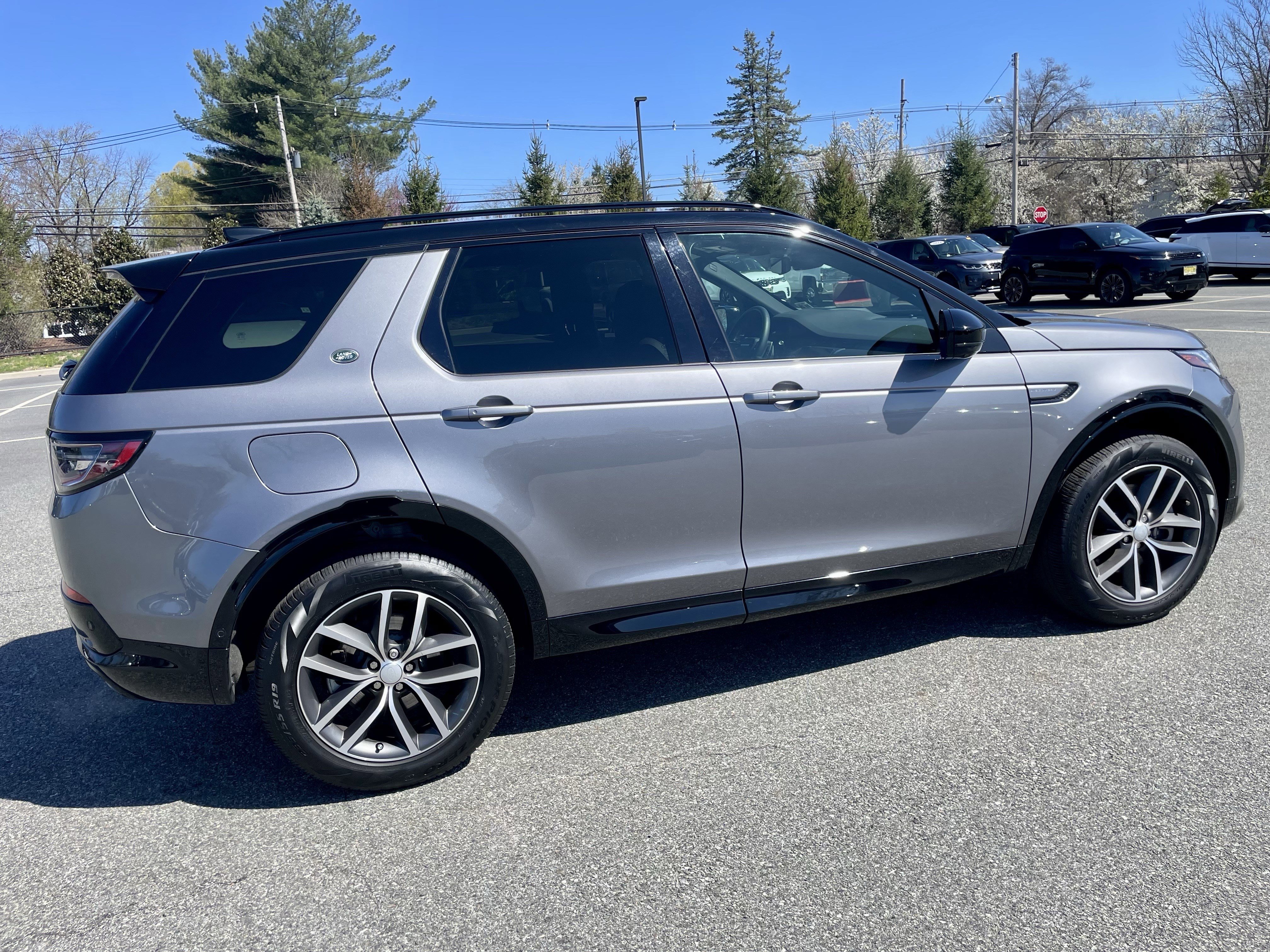 Certified 2024 Land Rover Discovery Sport Dynamic SE image 7