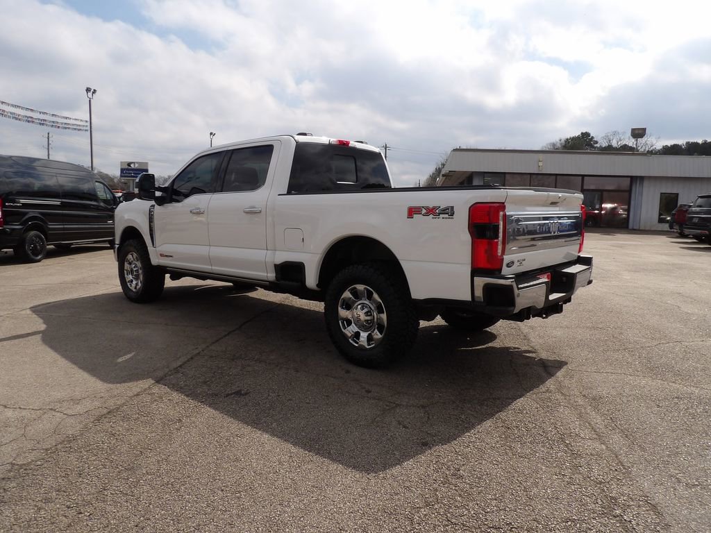 Used 2025 Ford F350 King Ranch w/ Chrome Package image 5