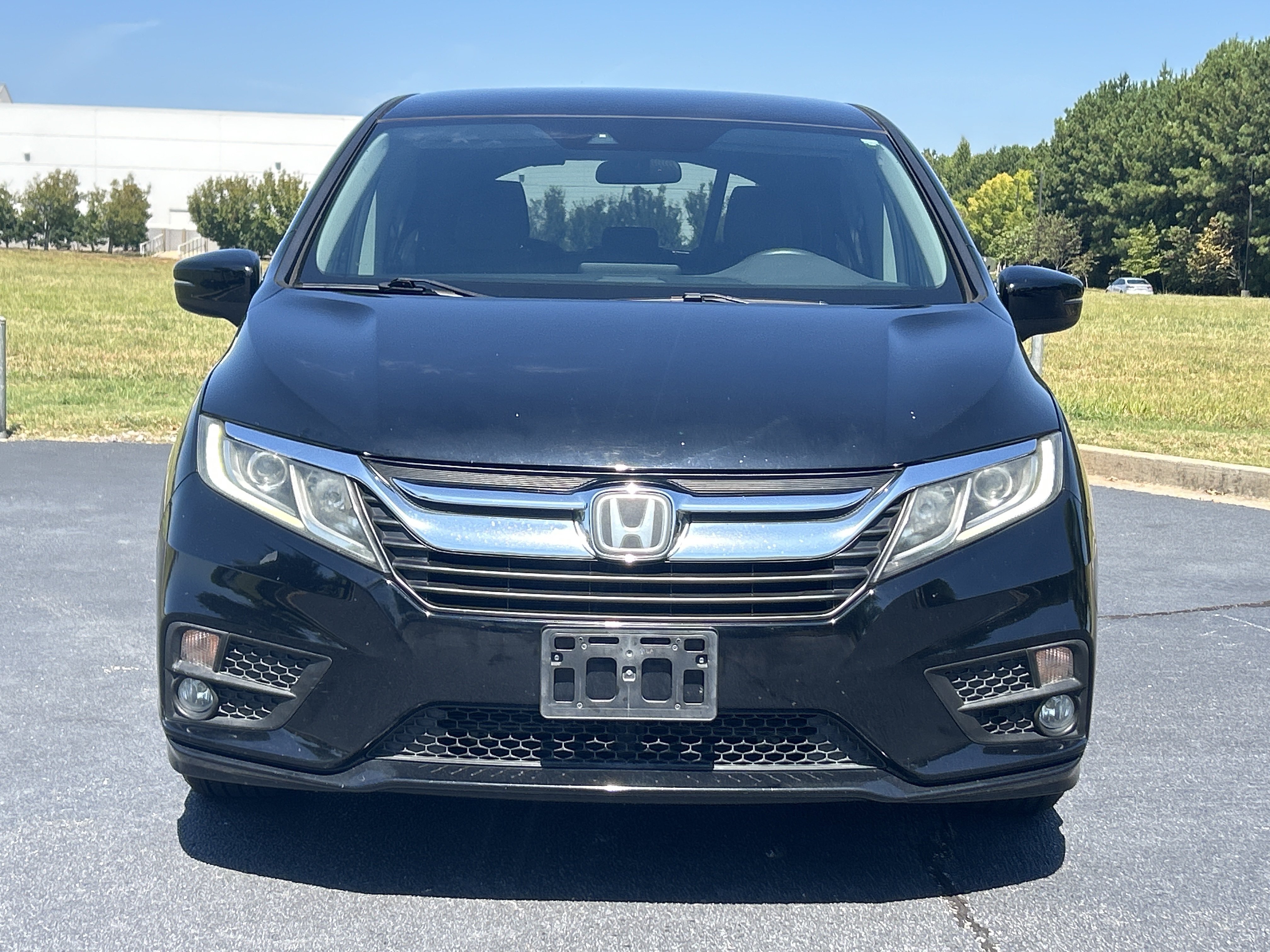 Used 2018 Honda Odyssey EX image 3