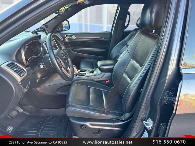 Used 2017 Jeep Grand Cherokee Limited AWD/4WD image 12