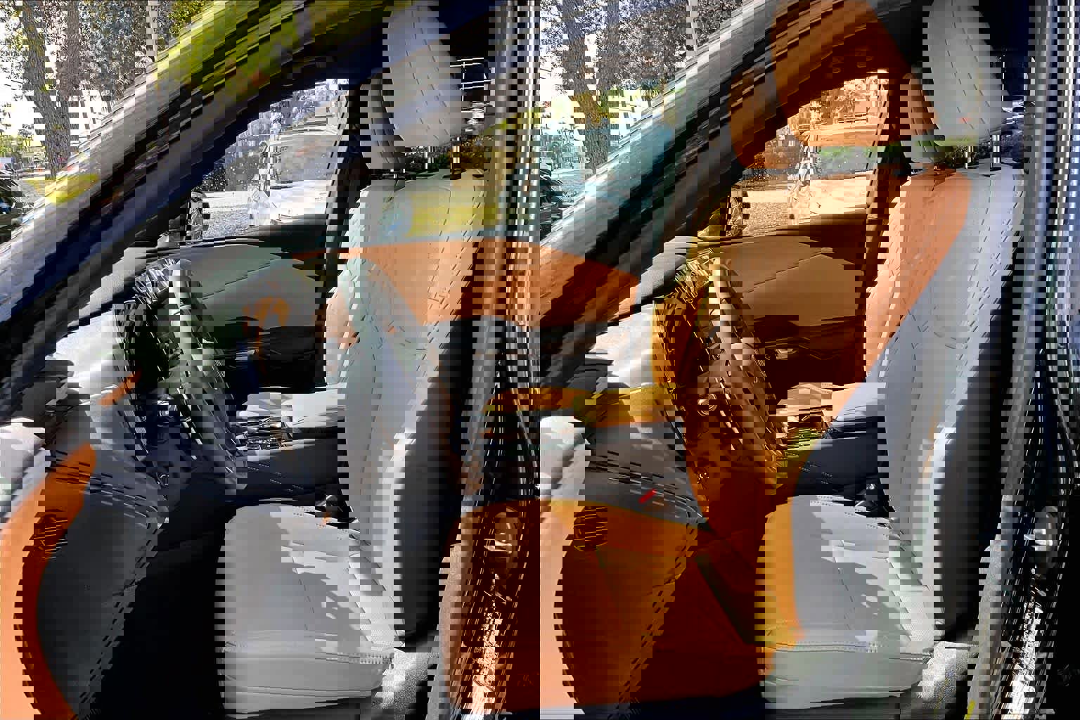 Used 2025 Lexus RX 350 FWD w/ Technology Package image 8