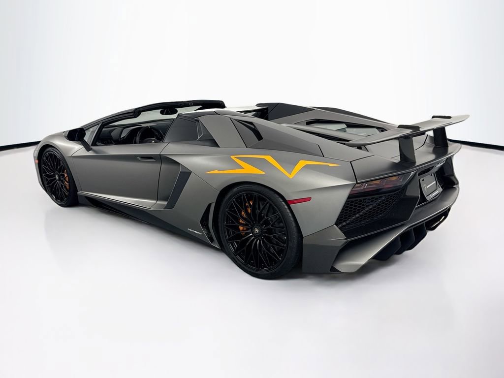 Used 2017 Lamborghini Aventador LP 750-4 Superveloce AWD/4WD image 7