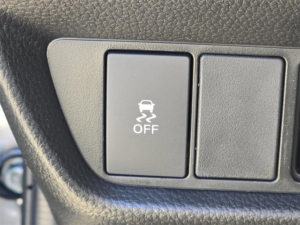 New 2026 Honda HR-V LX image 9