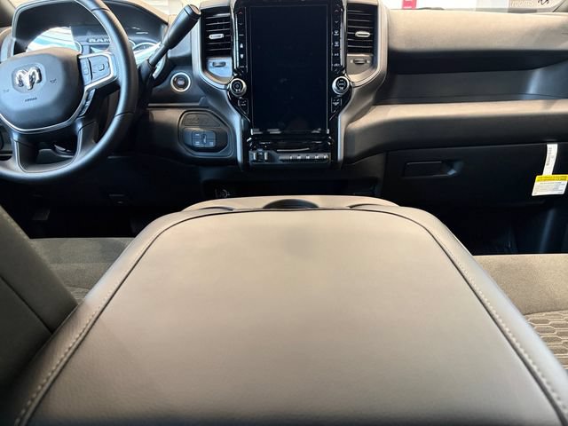 New 2026 RAM 2500 Tradesman AWD/4WD image 18