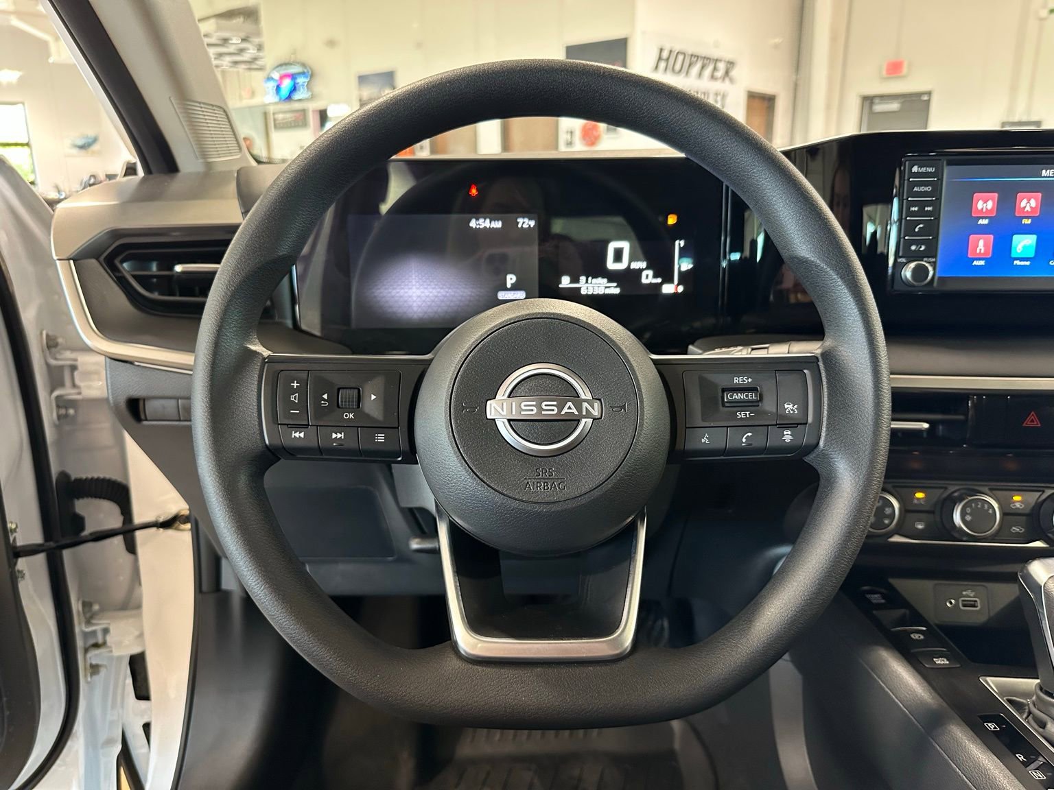 Used 2025 Nissan Kicks S image 15