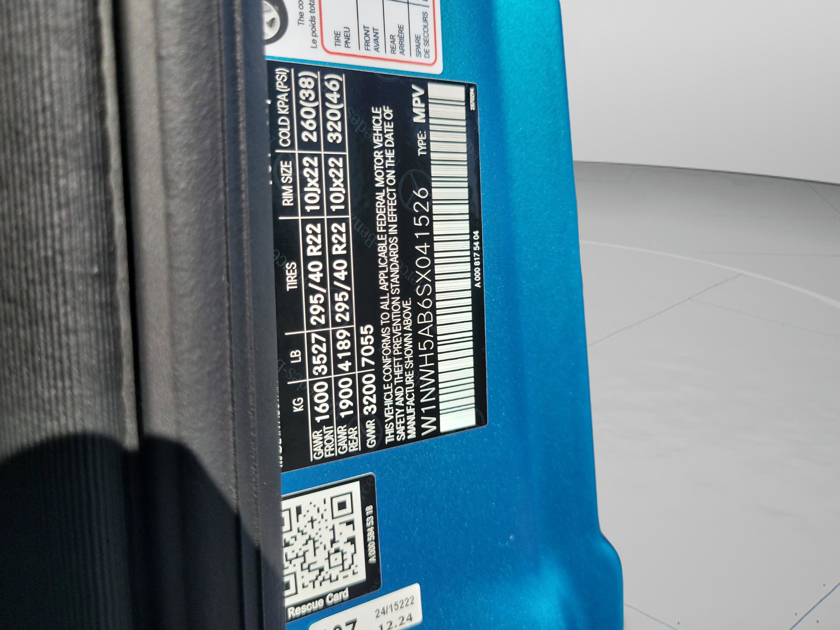 Certified 2025 Mercedes-Benz G 63 AMG 4MATIC image 32