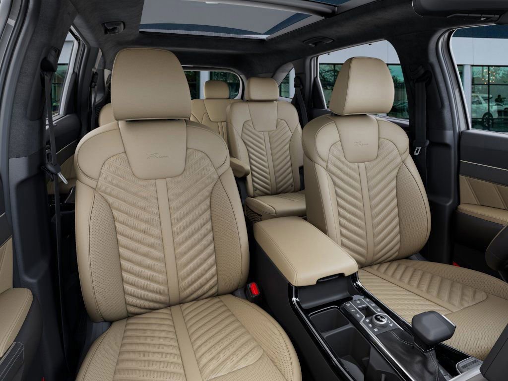 New 2026 Kia Sorento SX Prestige w/ Olive Brown Leather Package image 15