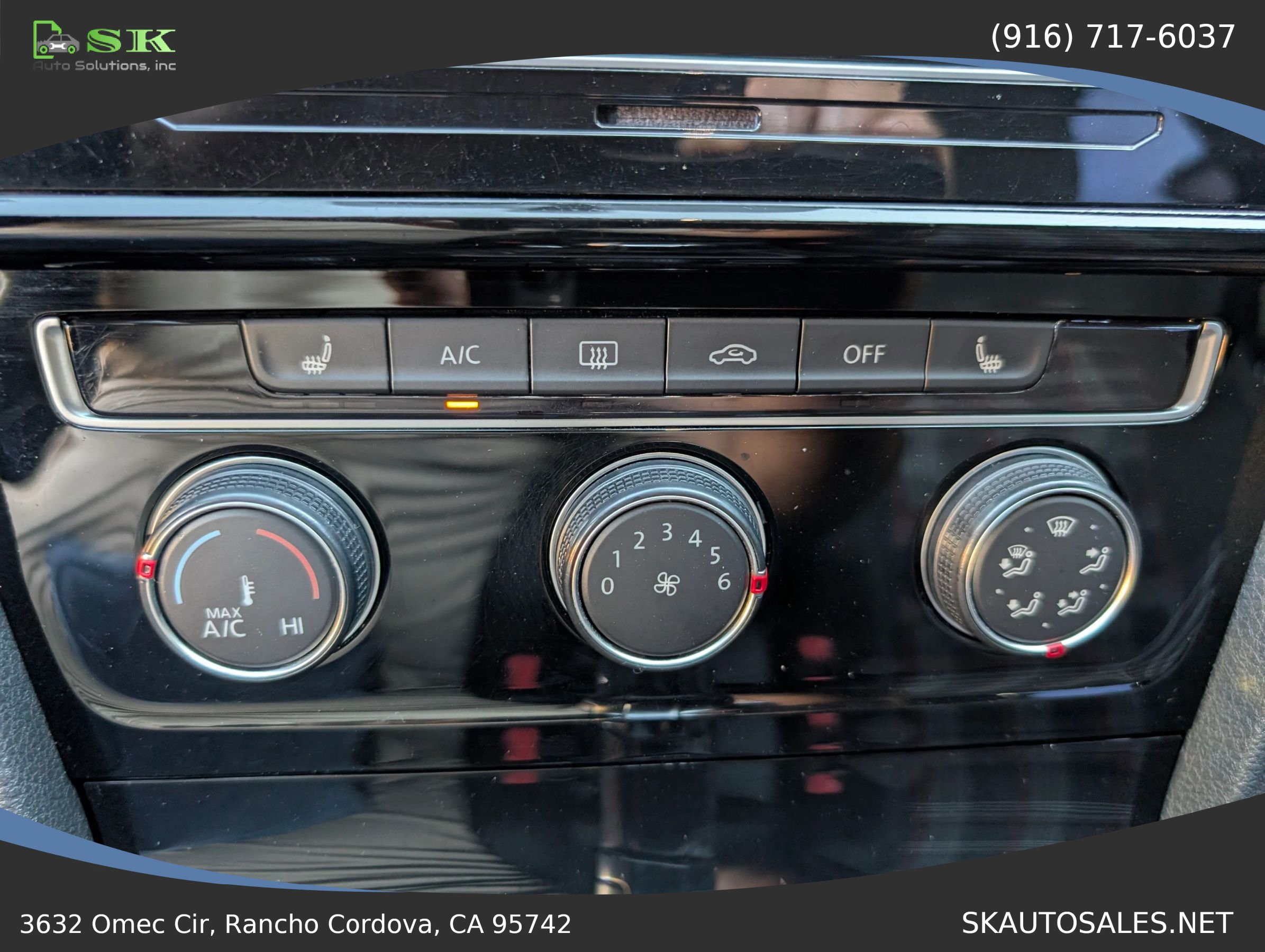 Used 2019 Volkswagen GTI S FWD image 17