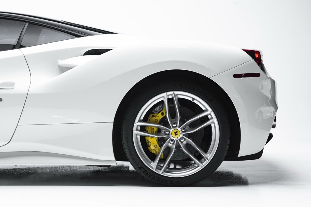 Used 2016 Ferrari 488 GTB image 66