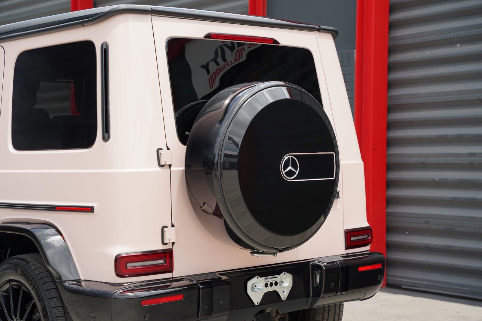 Used 2021 Mercedes-Benz G 550 w/ Exclusive Interior Package image 11
