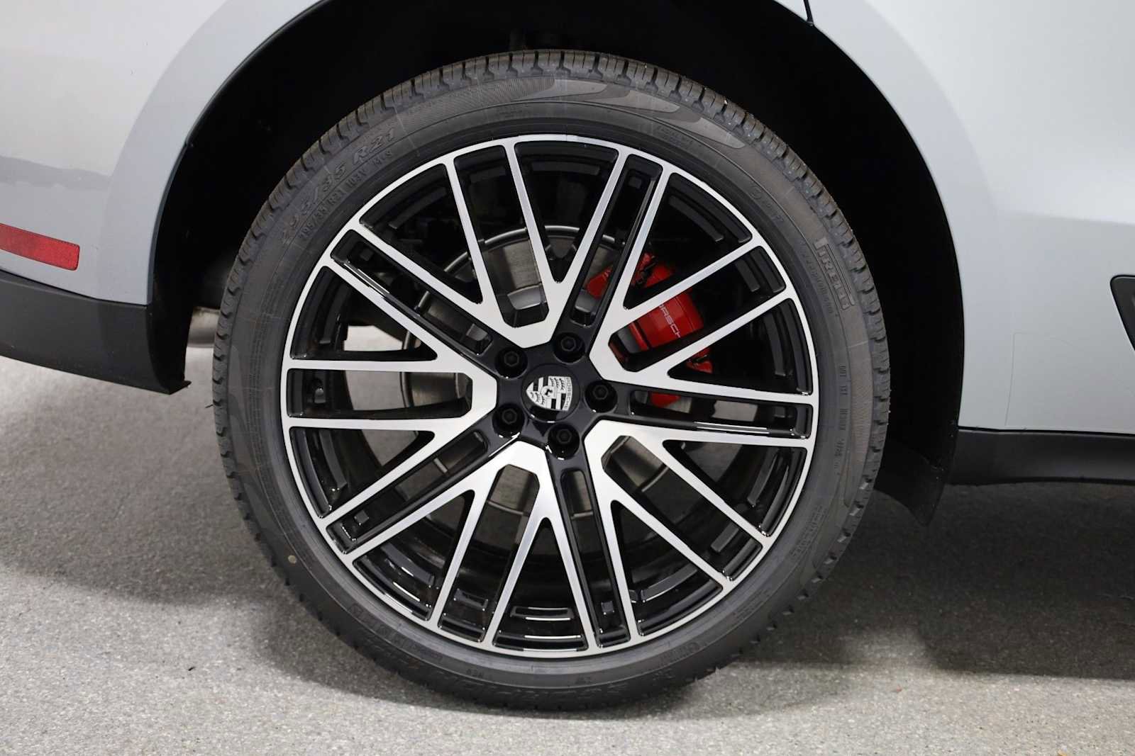 New 2026 Porsche Macan S image 38