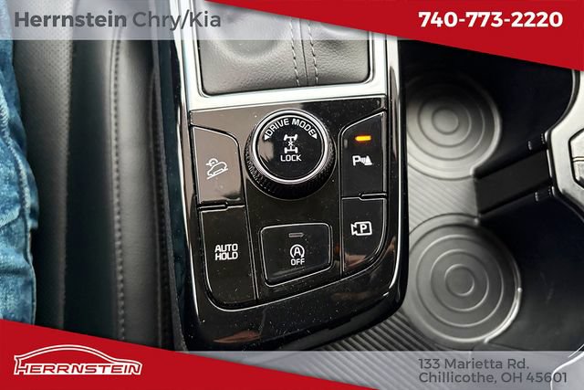 Used 2025 Kia Sportage EX AWD/4WD image 19