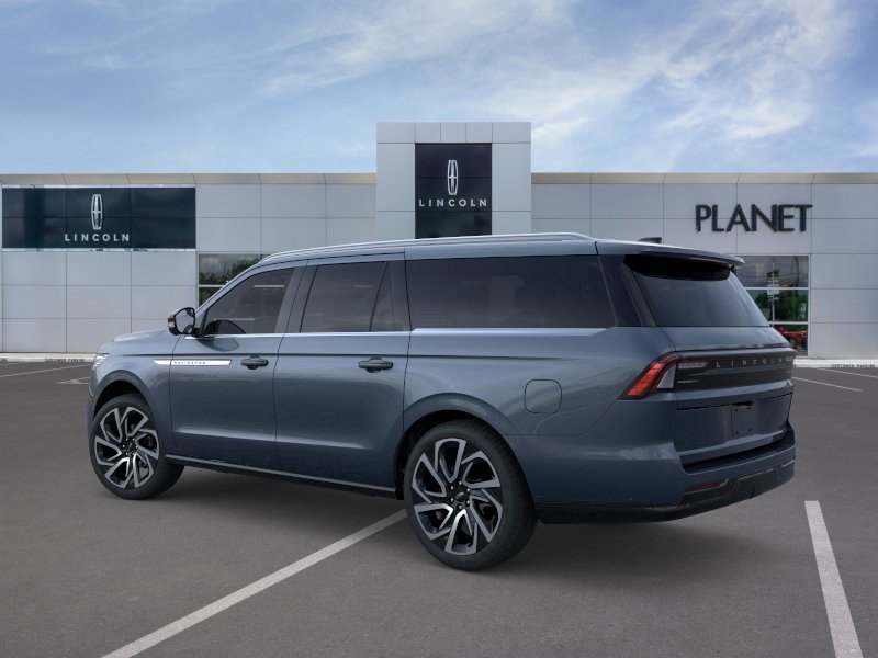 New 2026 Lincoln Navigator L Reserve image 4