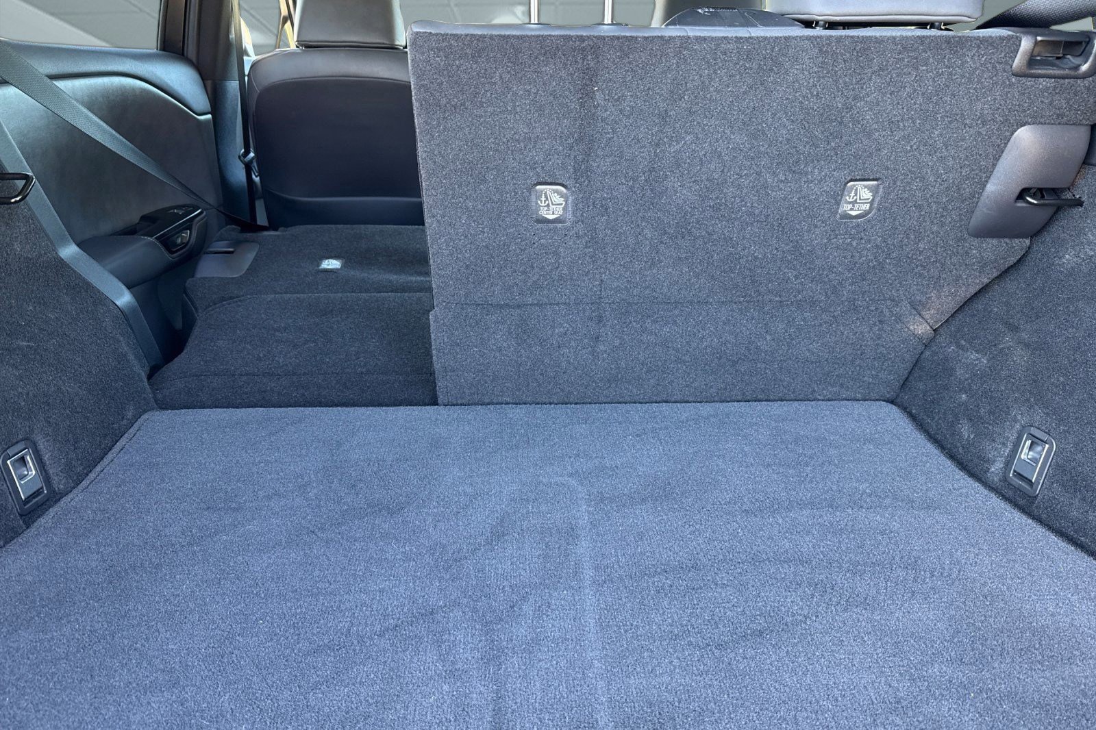 Used 2023 Lexus RZ 450e Premium w/ Technology Package image 32