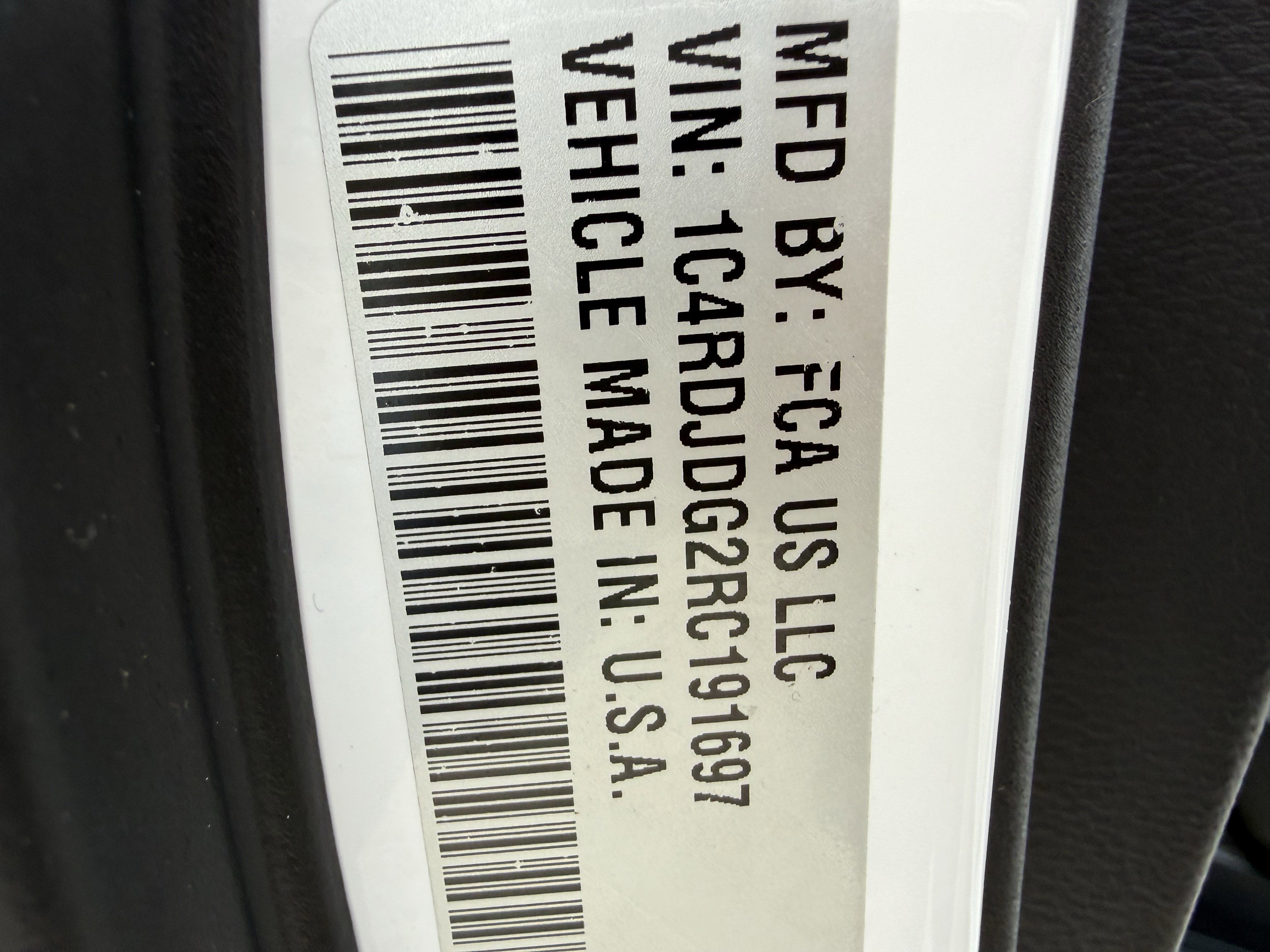 Used 2024 Dodge Durango GT image 37