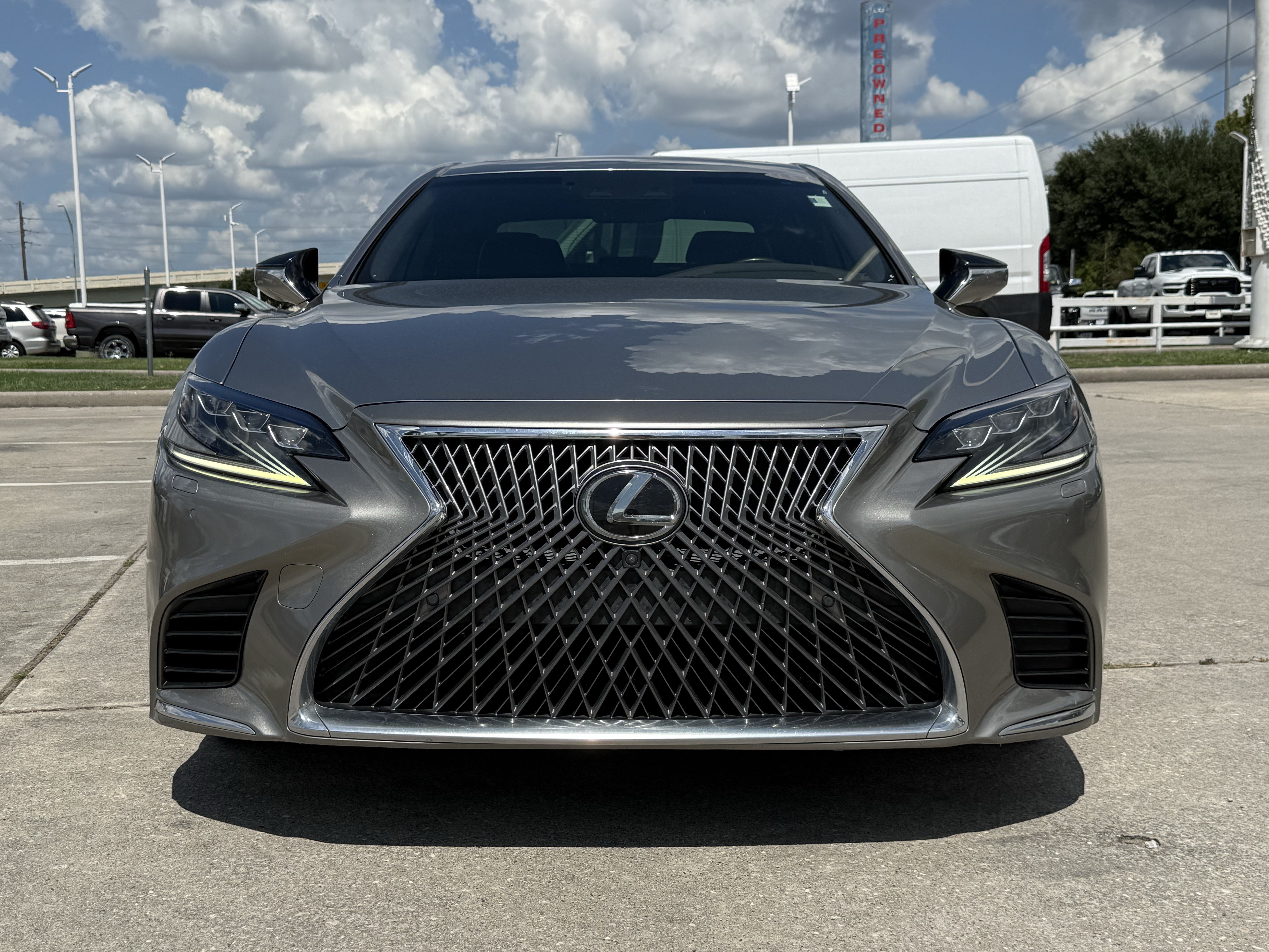 Used 2020 Lexus LS 500 w/ Interior Upgrade Package RWD image 10
