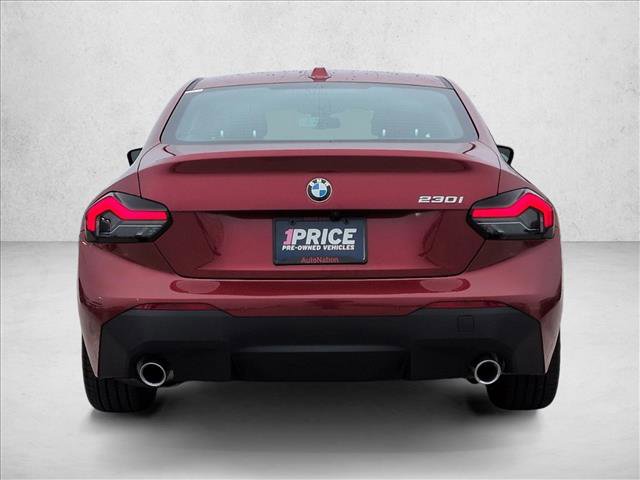 Used 2025 BMW 230i Coupe w/ Premium Package image 7